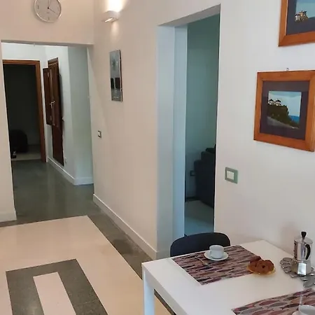 A Due Passi Dal Centro